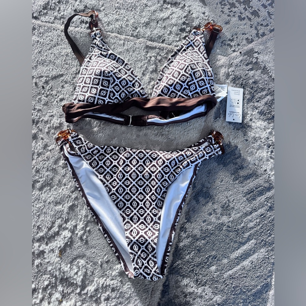 Cupshe Positano Glam Geo Bikini Set - Picture 5 of 7